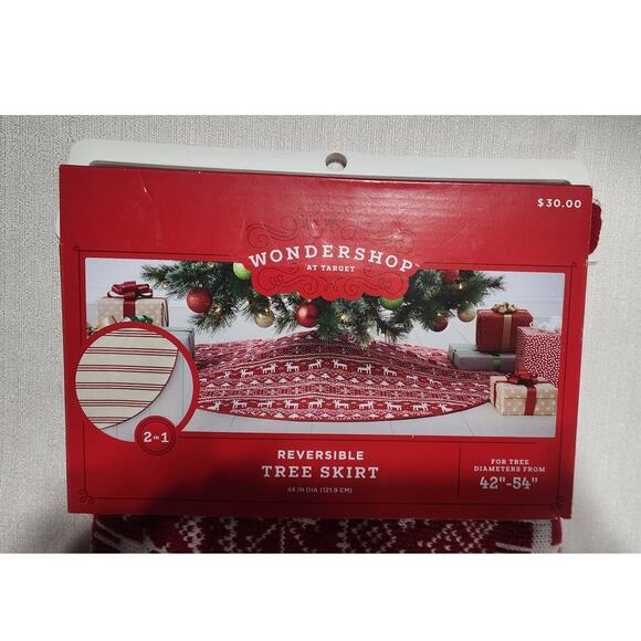 wondershop reversible tree skirt  42''-54'' tree diameter - Picture 2 of 7